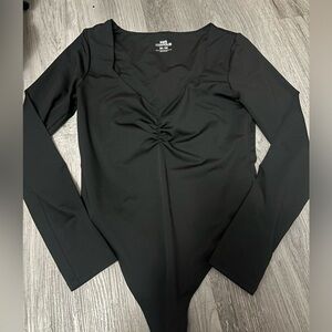 Contoured Ruched V-Neck Long Sleeve Bodysuit - Black